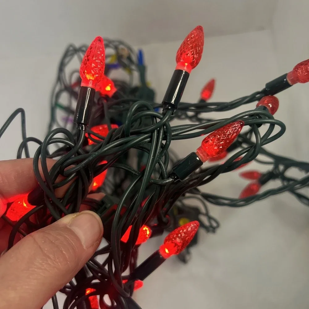 Berry Lights Christmas Strawberry Red Strand And Multi Color Read Works